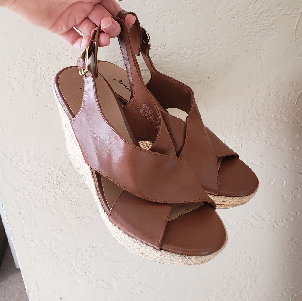 American Eagle Wedge Heels